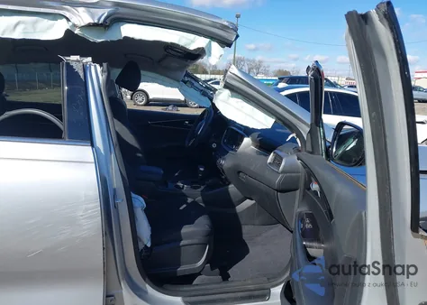 2019 Kia Sorento 2.4L L from USA, damaged, VIN 5XYPG4A38KG561974